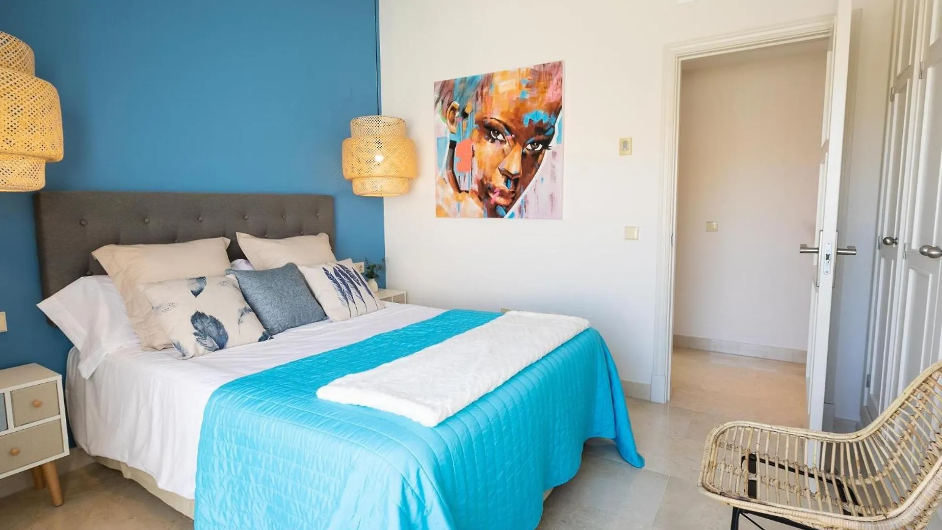 דירה Vacation Marbella I Las Canas Beachfront Haven, Sea View, Jacuzzi, Golden Mile, Duplex Penthouse, 24-7 Security